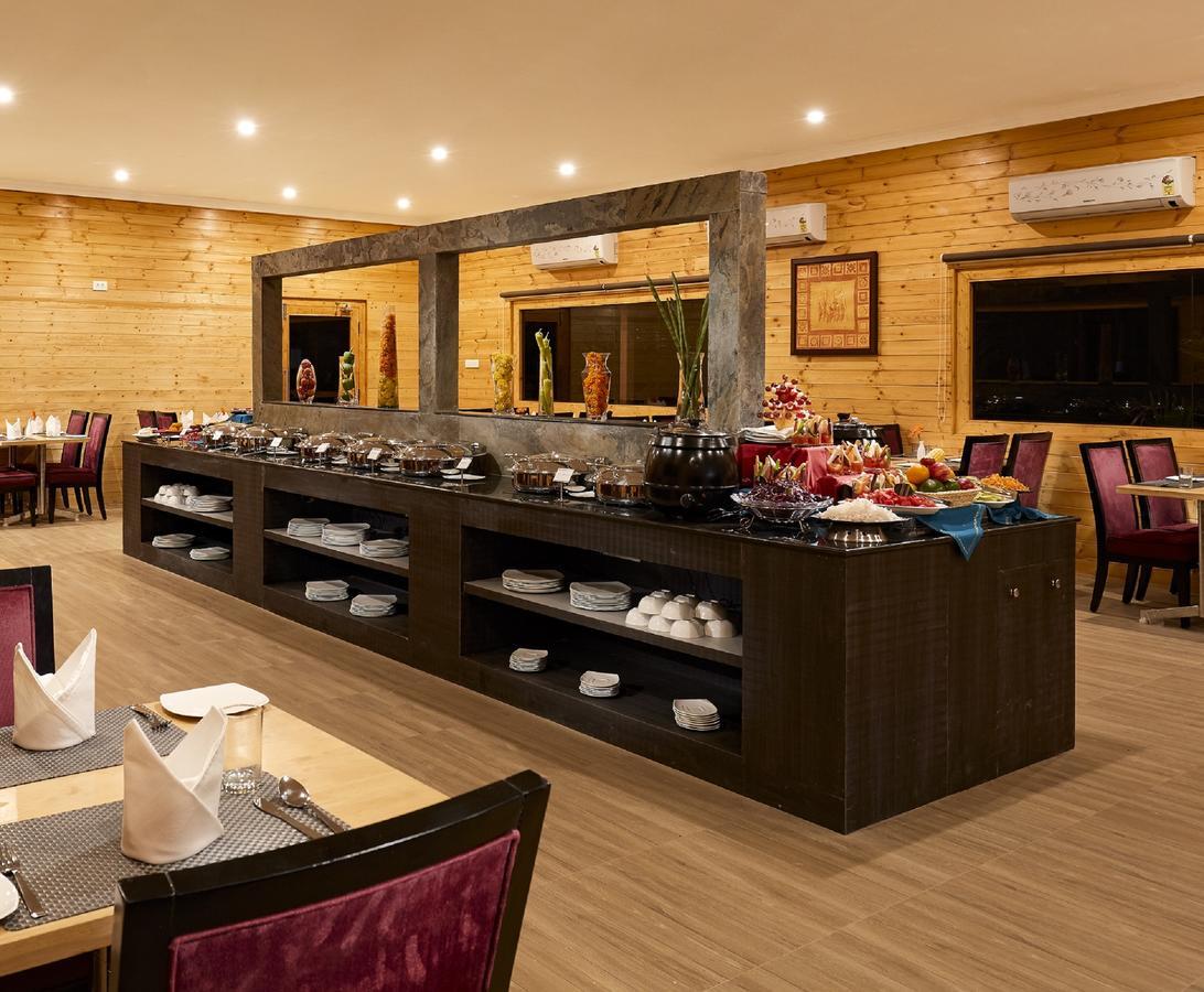 Resort Sterling Anaikatti 4*